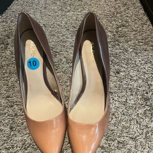 ALDO Patent Leather Pointed-Toe Pumps in Nude Brown